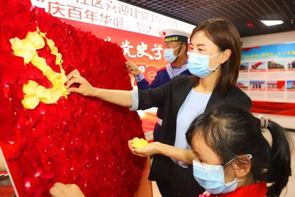 52岁李英爱复出状态像25，西装短发太飒了！嫁百亿豪门却愿当农妇